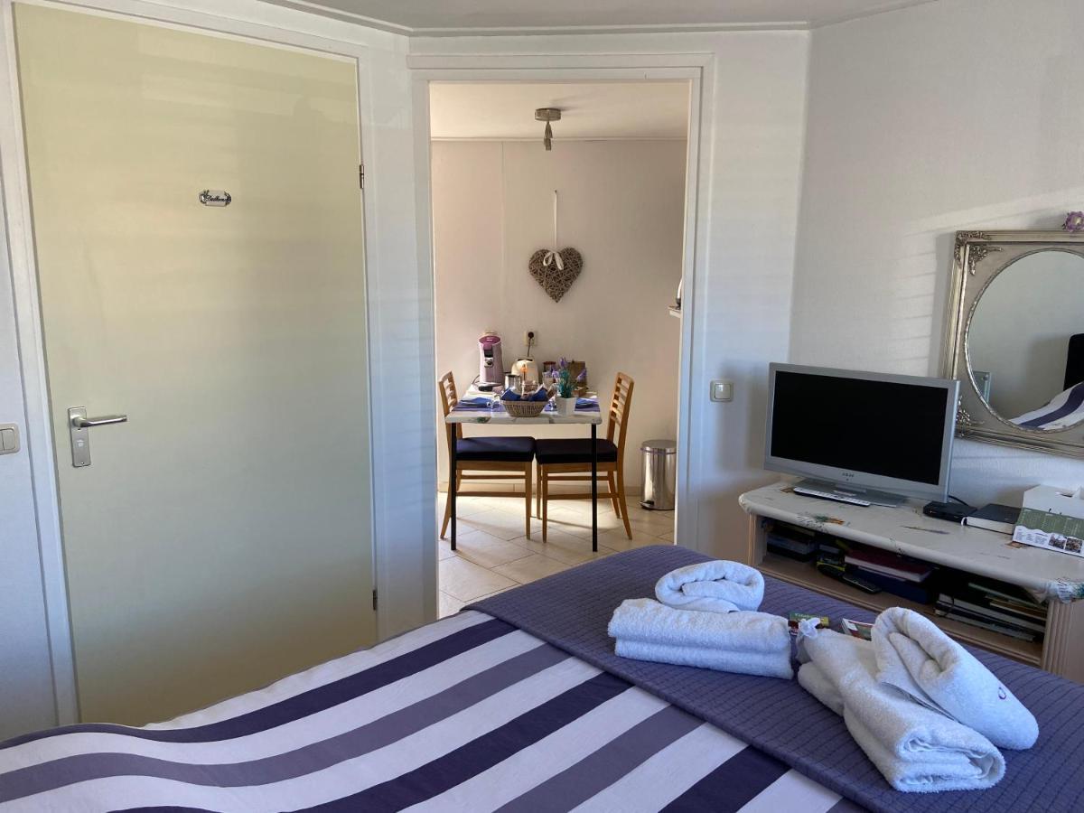 Guest House Open Doors Almere Bagian luar foto