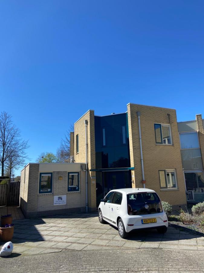 Guest House Open Doors Almere Bagian luar foto