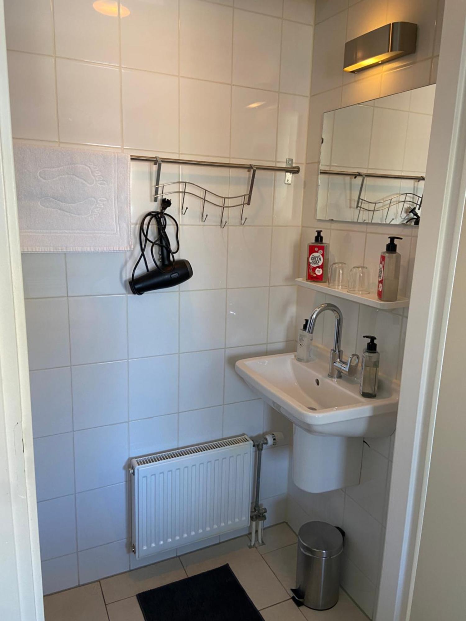Guest House Open Doors Almere Bagian luar foto